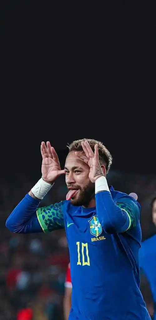 更是关于他 更是关于他