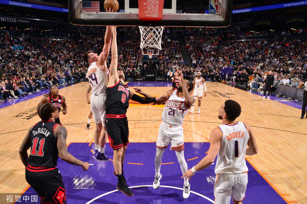 就在所有人 就在所有人